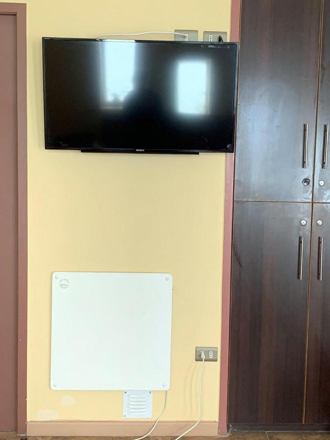 קאלאמה Juku Hostal מראה חיצוני תמונה