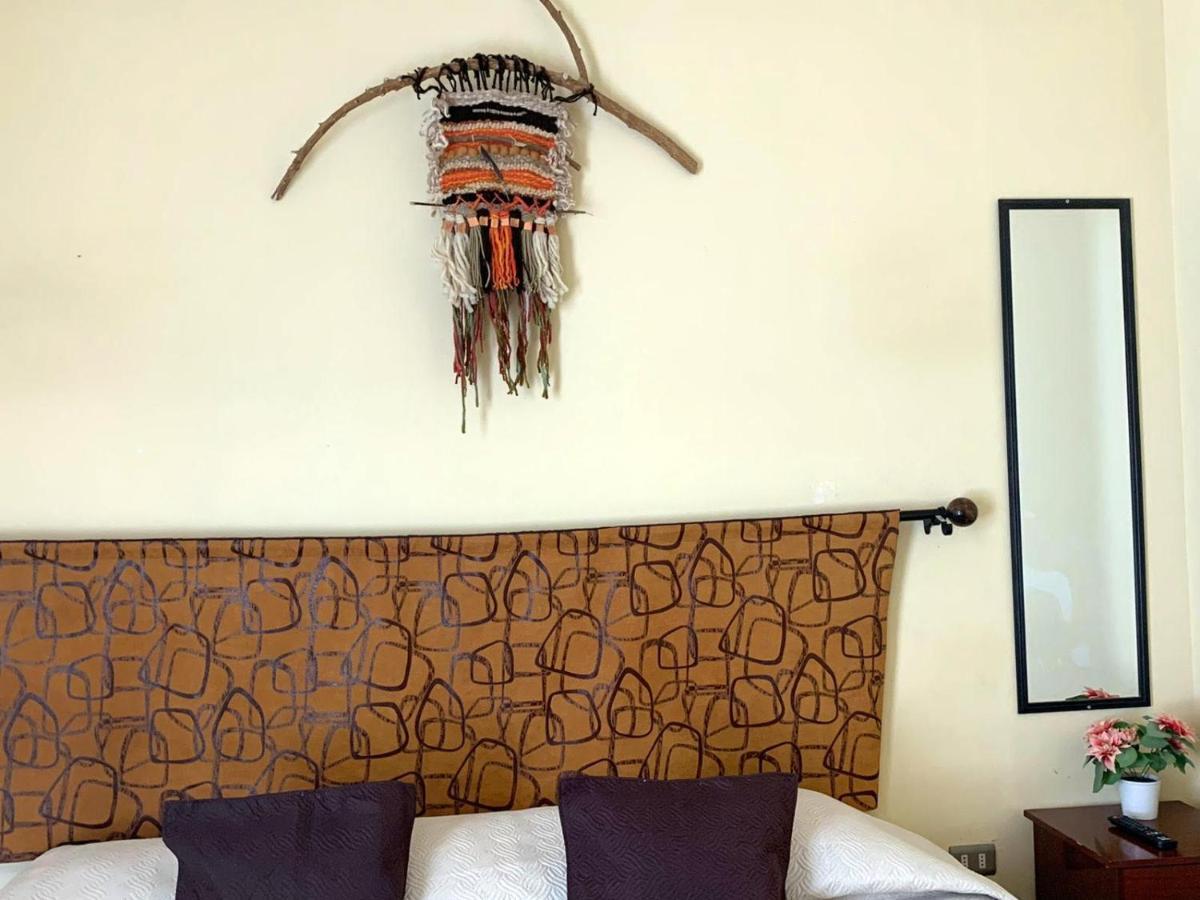 קאלאמה Juku Hostal מראה חיצוני תמונה