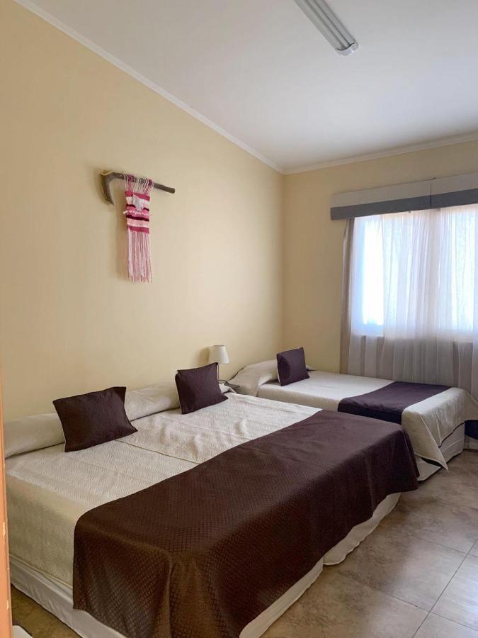 קאלאמה Juku Hostal מראה חיצוני תמונה