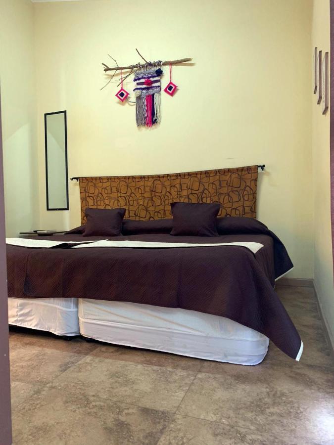 קאלאמה Juku Hostal מראה חיצוני תמונה