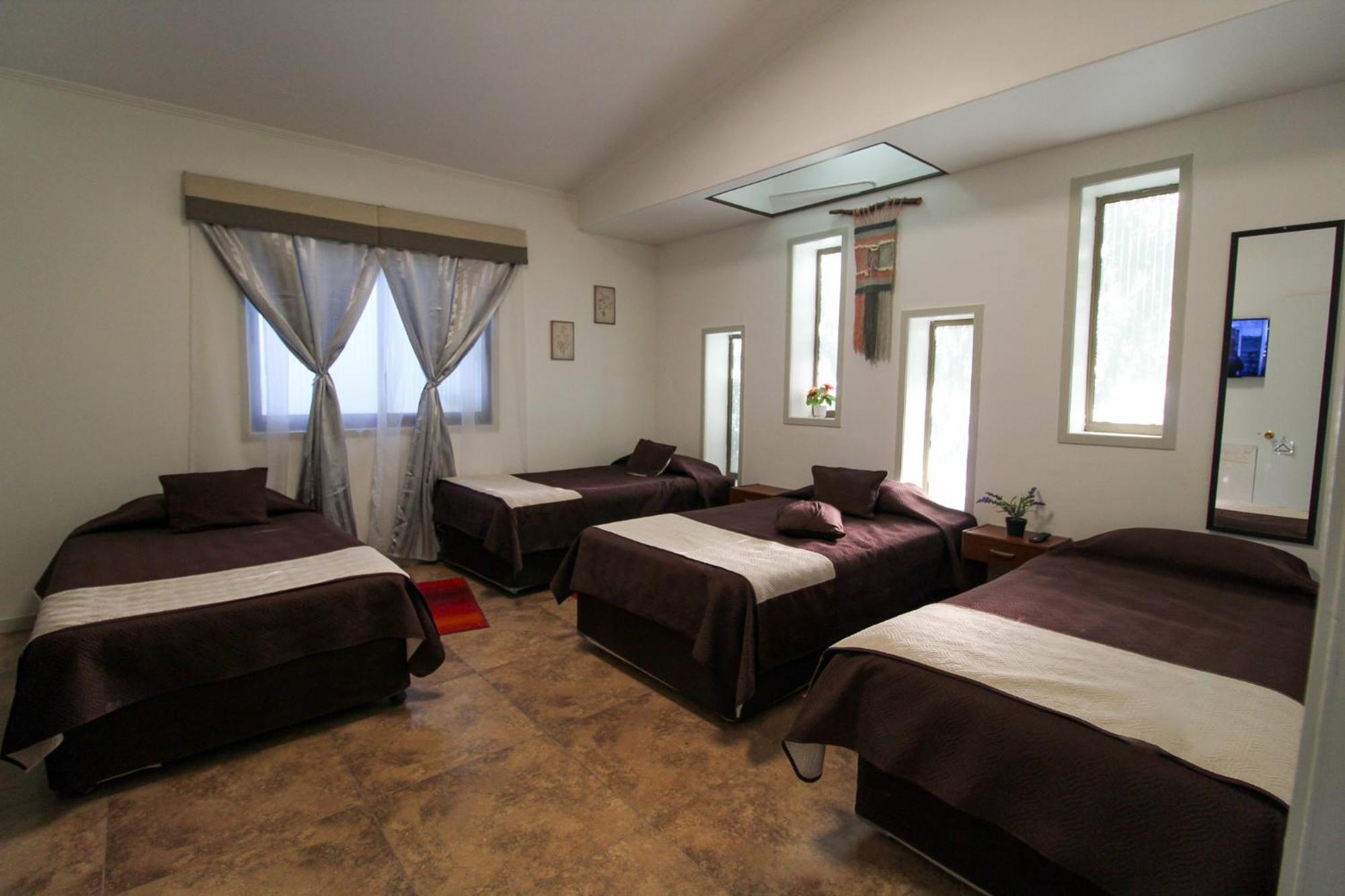 קאלאמה Juku Hostal מראה חיצוני תמונה