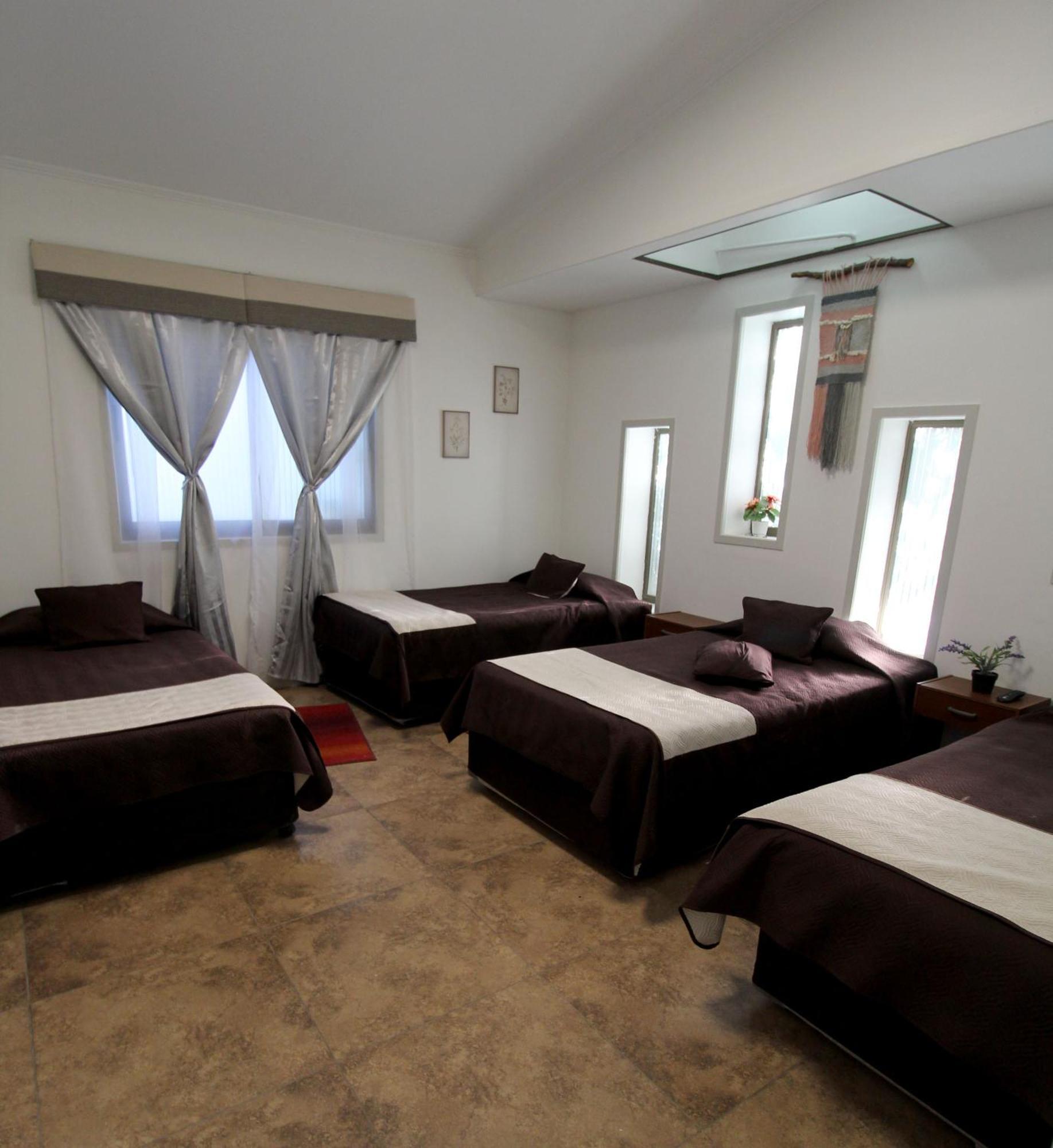 קאלאמה Juku Hostal מראה חיצוני תמונה