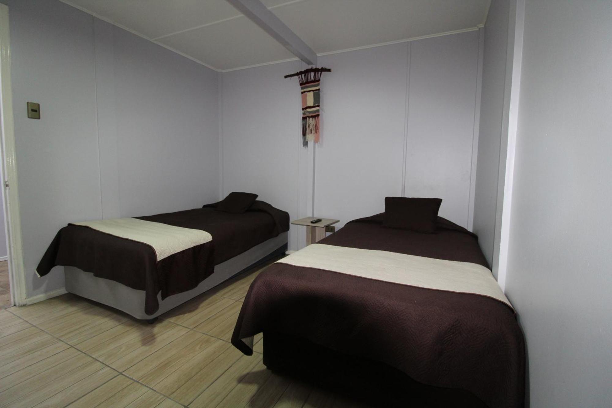 קאלאמה Juku Hostal מראה חיצוני תמונה
