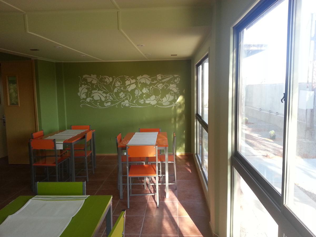 קאלאמה Juku Hostal מראה חיצוני תמונה